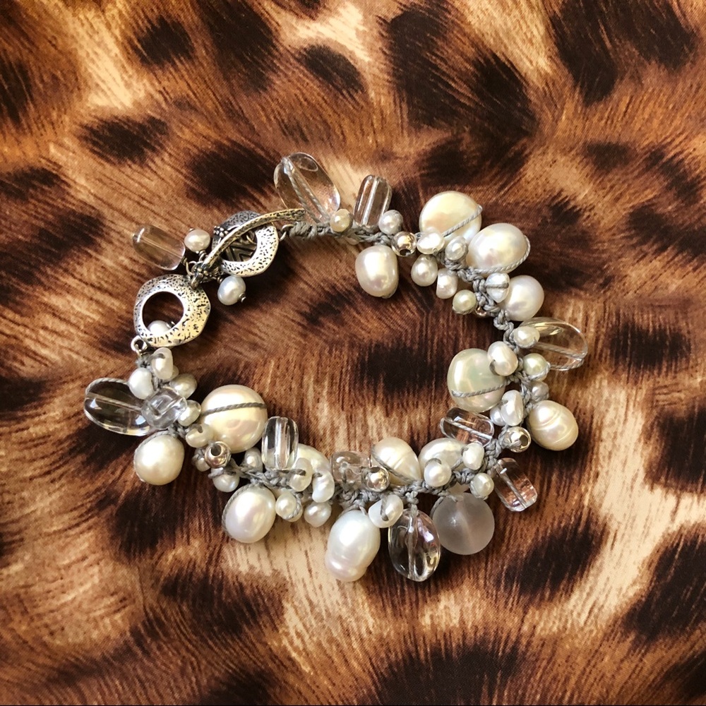 Silpada S/S pearl & glass toggle bracelet.